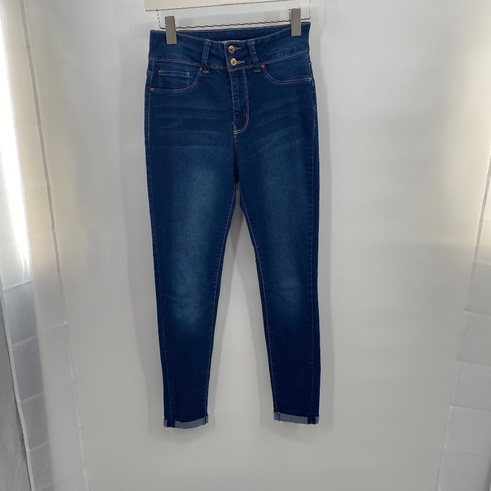 YMI Jeans Size 7